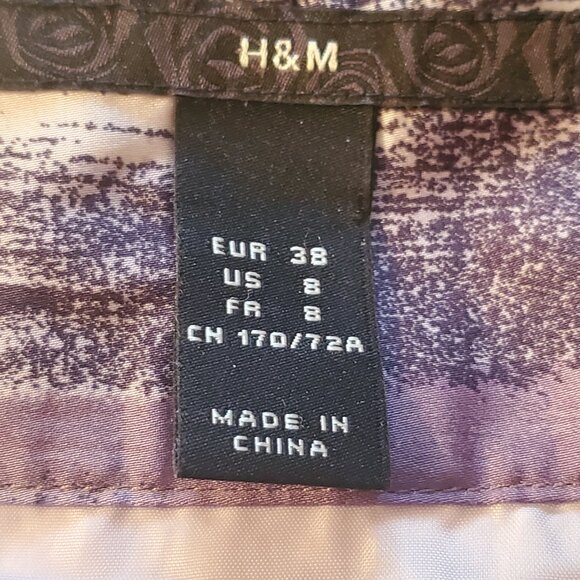 Cute H&M Purple and White Knee Length Skirt Size 8 - Picture 5 of 6